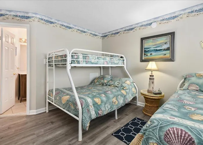 Holiday home Great 2 Bedroom In Tiffanie By The Sea With Outdoor Pool! Ocean City